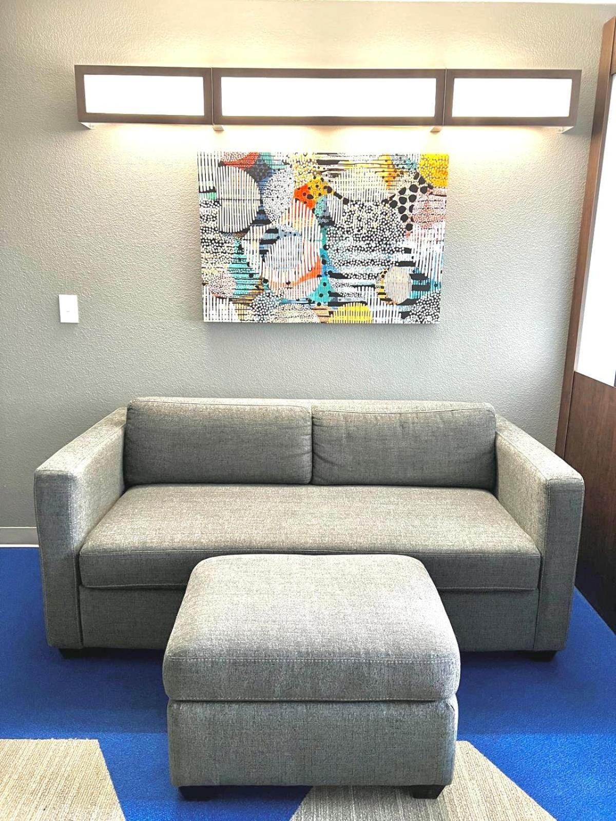 Microtel Inn & Suites By Wyndham Austin Airport Екстериор снимка